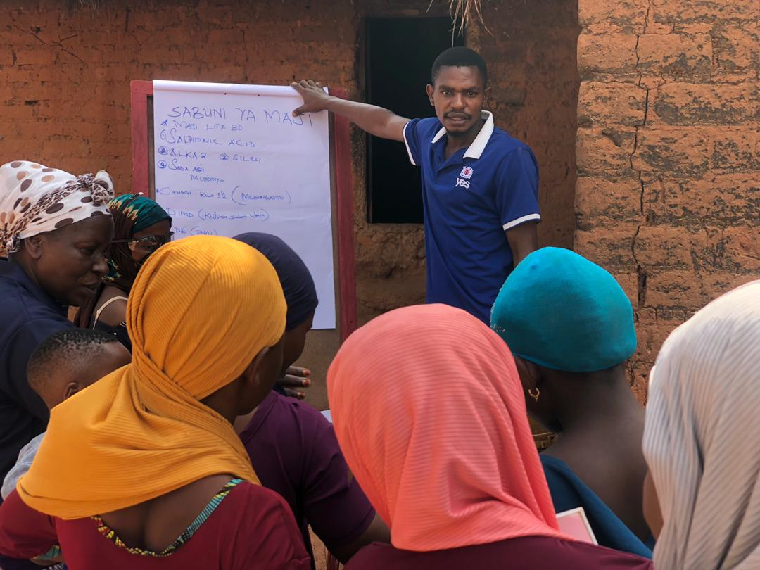 Simbo Young Women Entrepreneurs — Soap-Making Training 9