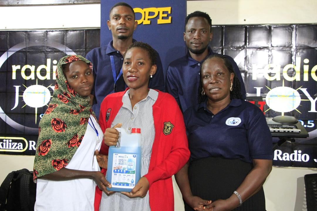 Mahojiano Maalum Radio Joy FM Kigoma — Kutambulisha Malka Foundation Helper 6